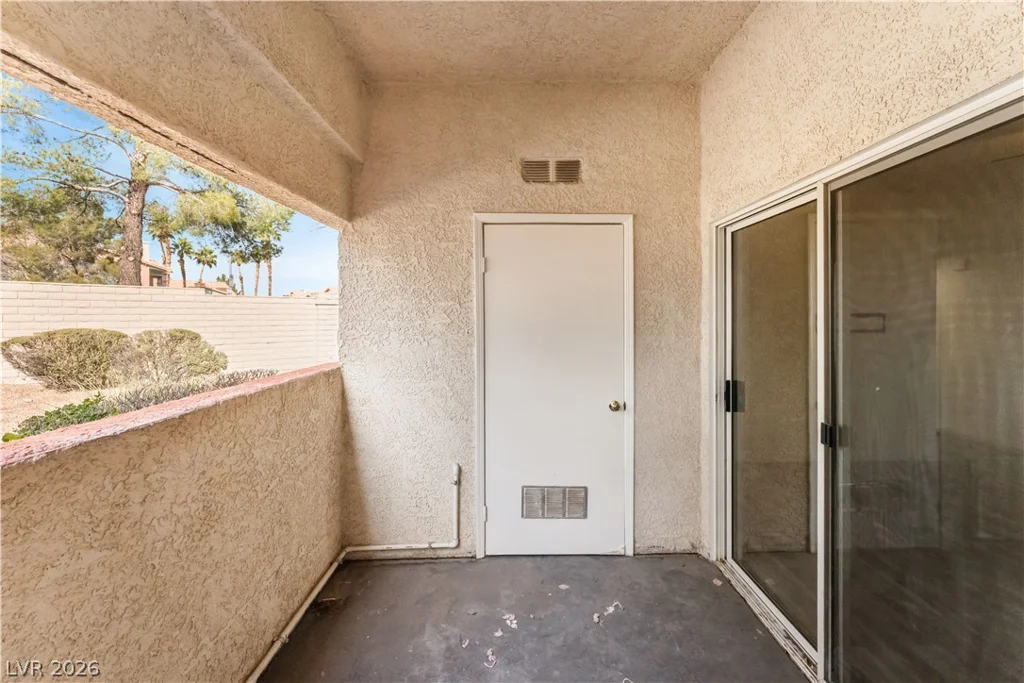 8432 Running Deer, Las Vegas, NV 89145