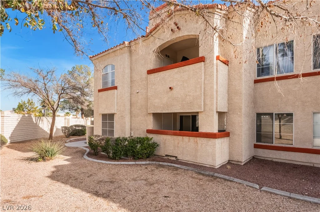 8432 Running Deer, Las Vegas, NV 89145