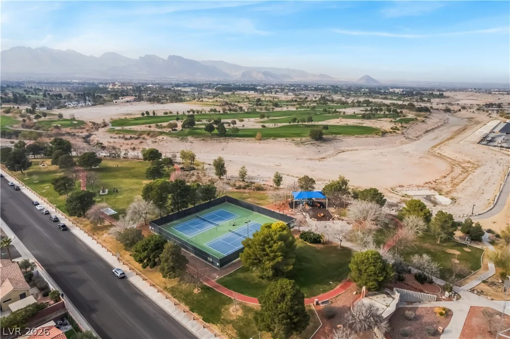 8432 Running Deer, Las Vegas, NV 89145