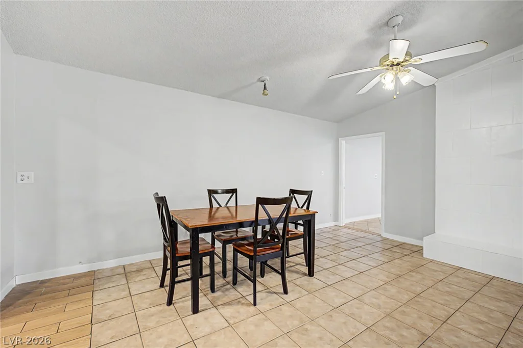 4000 Fortune, Las Vegas, NV 89107