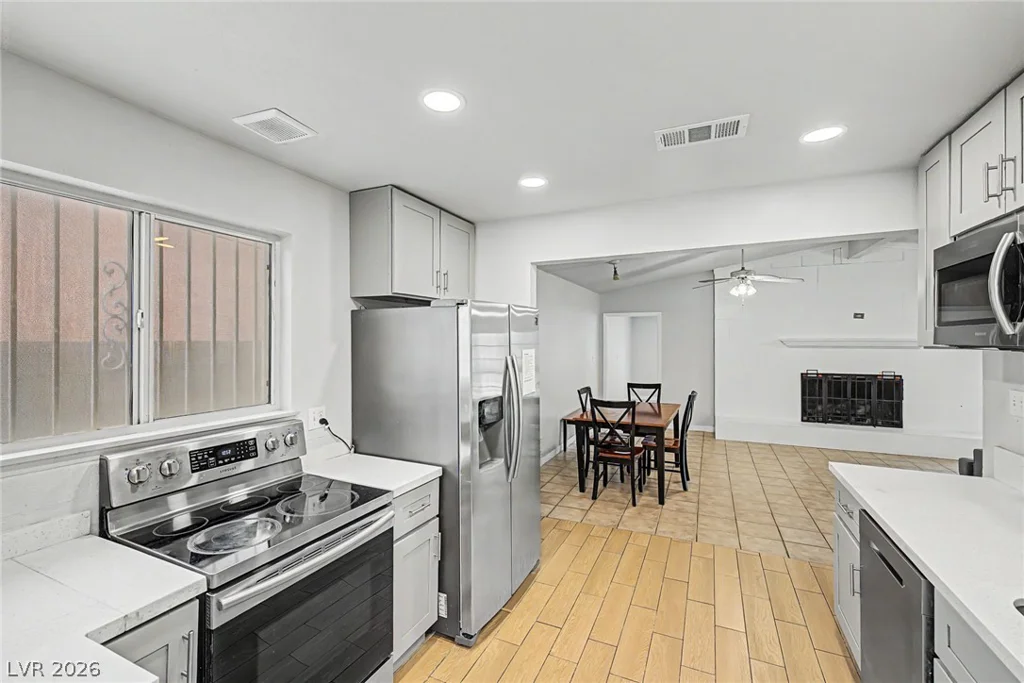 4000 Fortune, Las Vegas, NV 89107