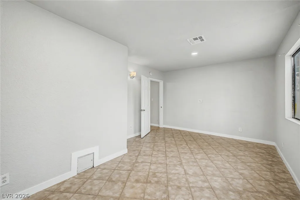 4000 Fortune, Las Vegas, NV 89107