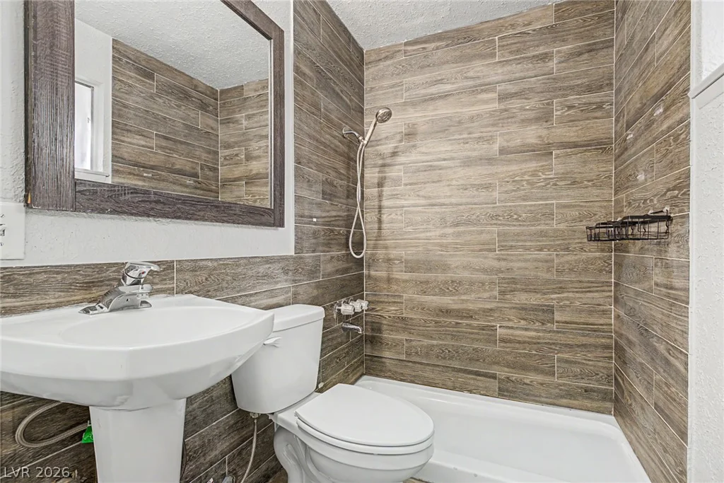 4000 Fortune, Las Vegas, NV 89107