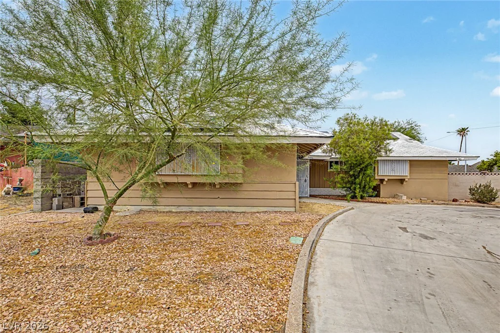 4000 Fortune, Las Vegas, NV 89107