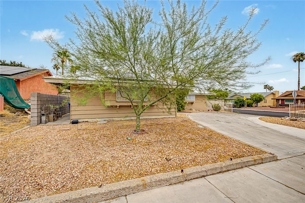 4000 Fortune, Las Vegas, NV 89107