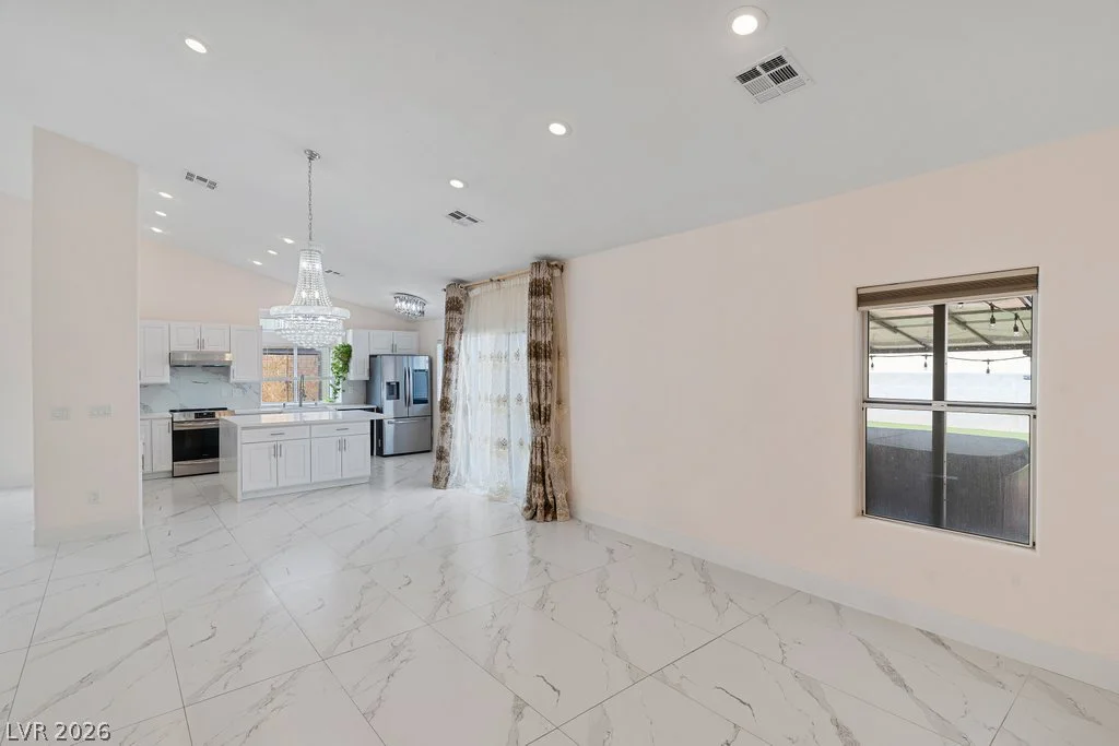 2660 Rosanna, Las Vegas, NV 89117