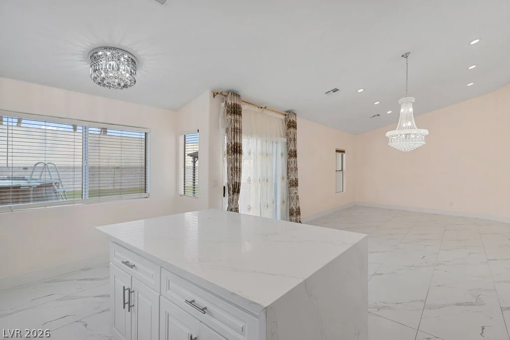 2660 Rosanna, Las Vegas, NV 89117