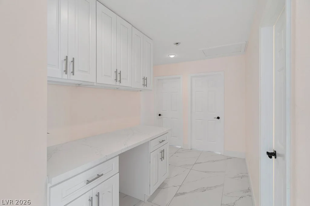 2660 Rosanna, Las Vegas, NV 89117