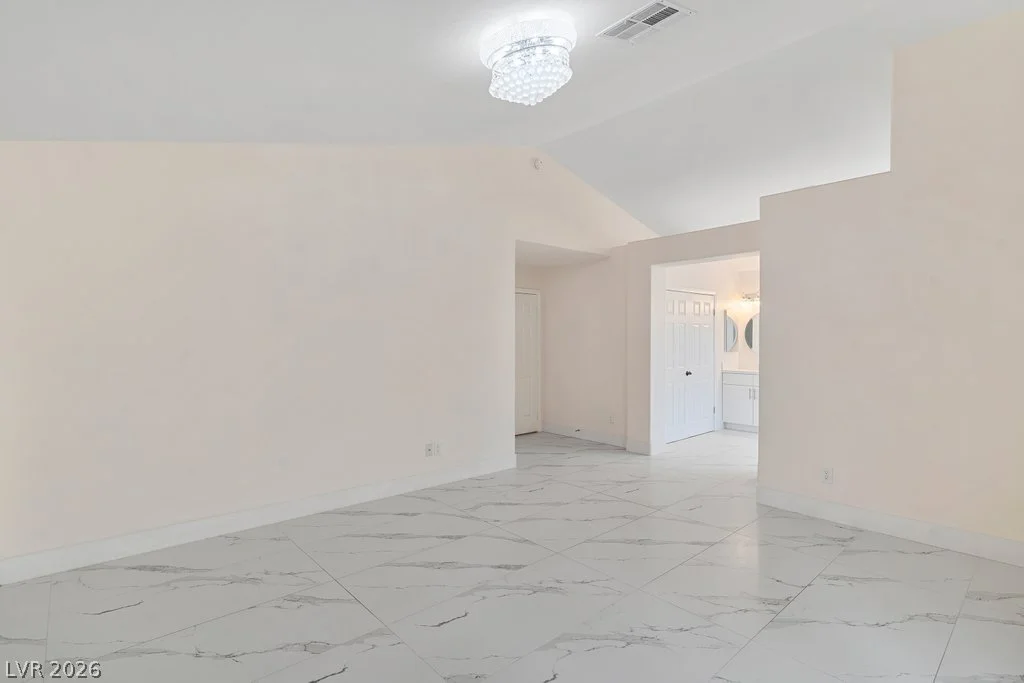 2660 Rosanna, Las Vegas, NV 89117