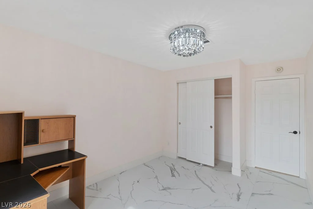 2660 Rosanna, Las Vegas, NV 89117