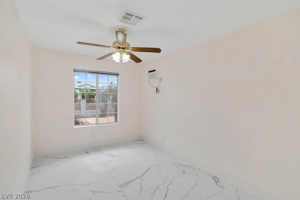 2660 Rosanna, Las Vegas, NV 89117