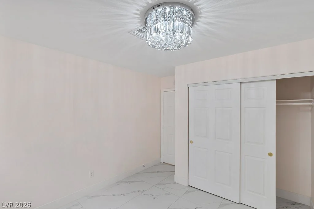 2660 Rosanna, Las Vegas, NV 89117