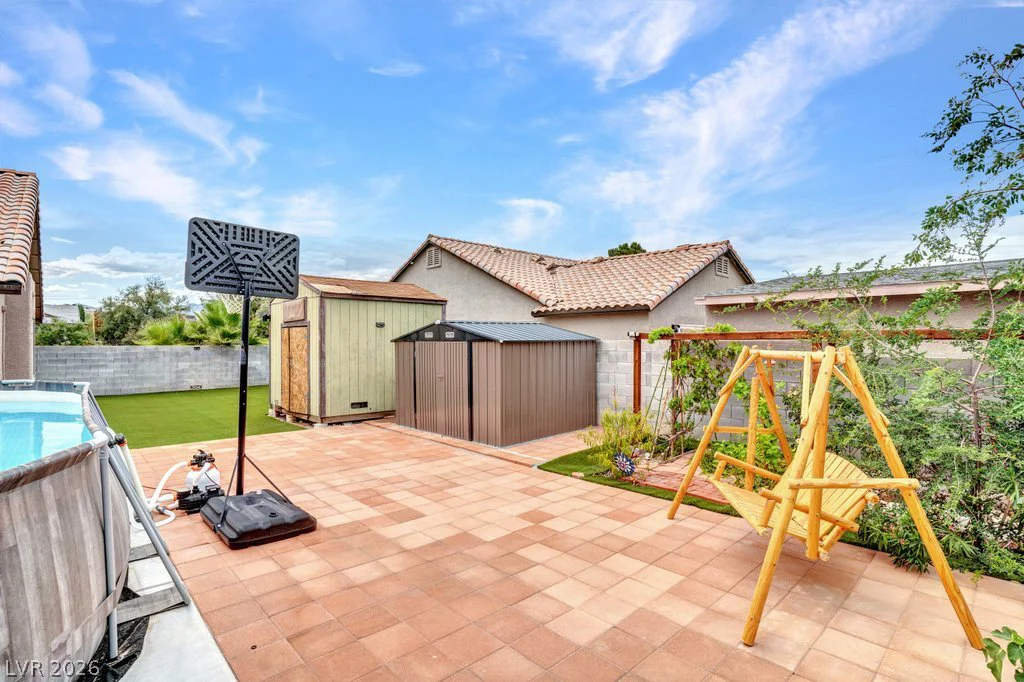 2660 Rosanna, Las Vegas, NV 89117