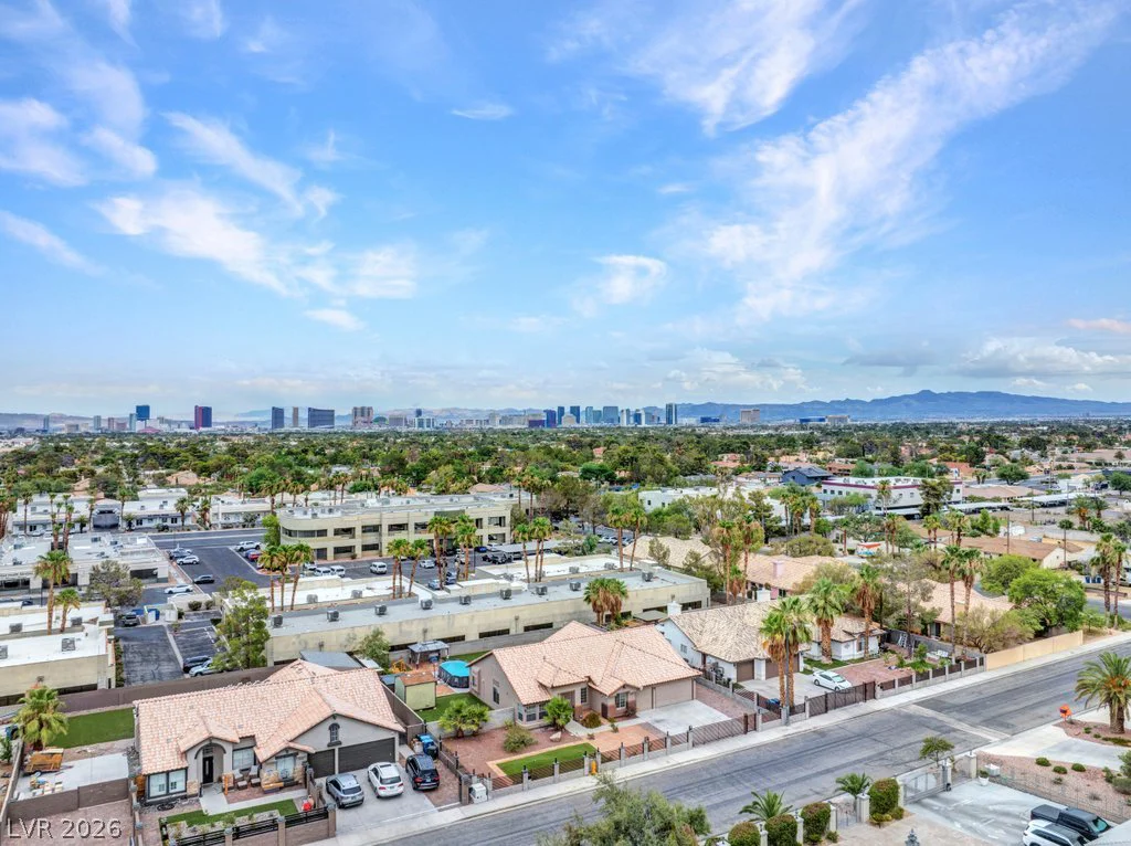 2660 Rosanna, Las Vegas, NV 89117
