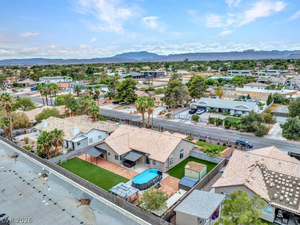 2660 Rosanna, Las Vegas, NV 89117