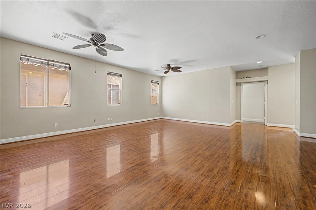 9194 Drifting Bay, Las Vegas, NV 89123