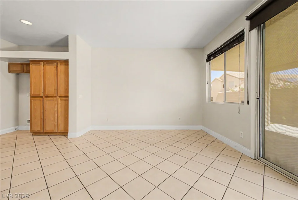9194 Drifting Bay, Las Vegas, NV 89123