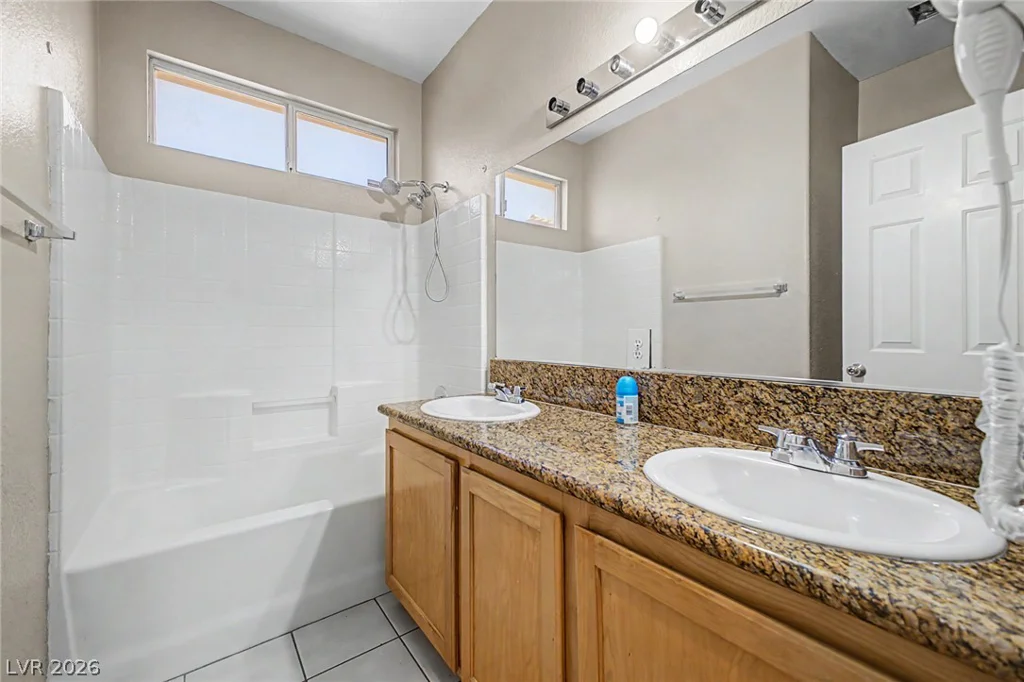 9194 Drifting Bay, Las Vegas, NV 89123