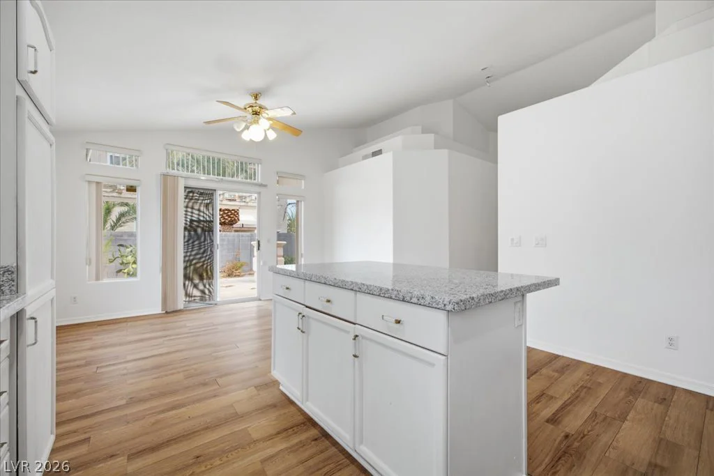 7972 McDowell, Las Vegas, NV 89129