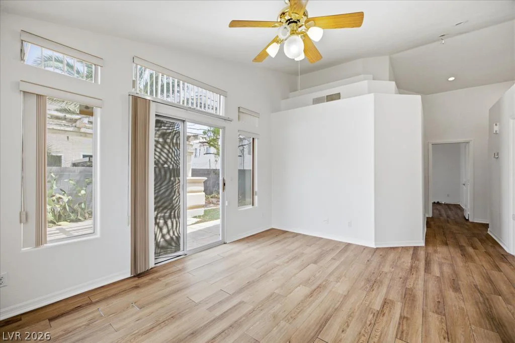 7972 McDowell, Las Vegas, NV 89129