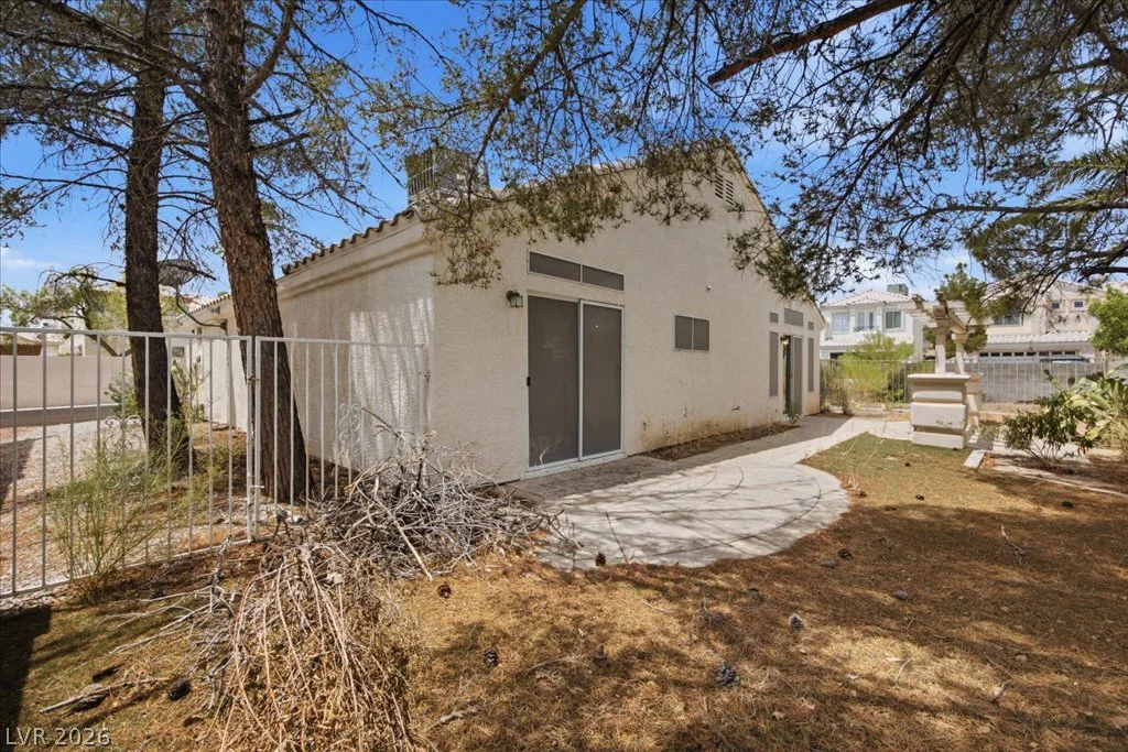7972 McDowell, Las Vegas, NV 89129