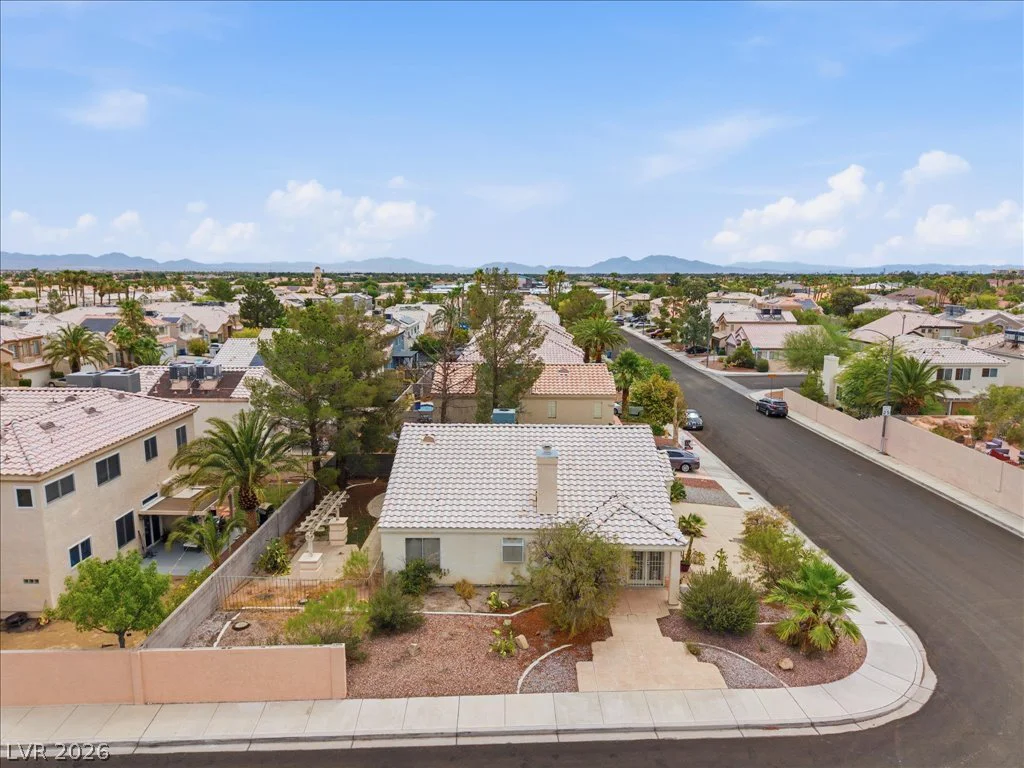 7972 McDowell, Las Vegas, NV 89129