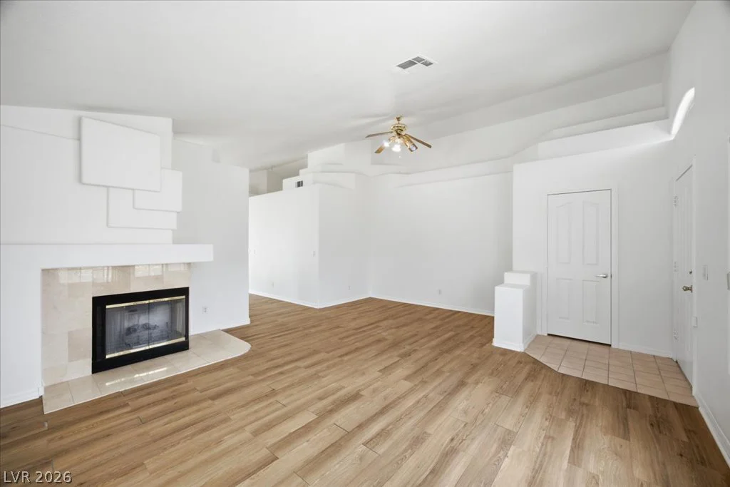 7972 McDowell, Las Vegas, NV 89129