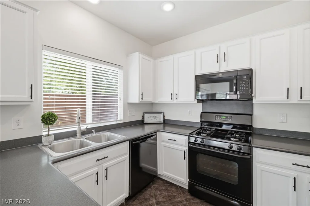 8737 Brilliant Star, Las Vegas, NV 89178