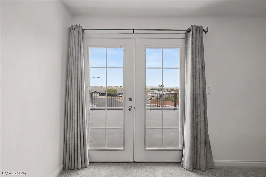 6912 Vivian, Las Vegas, NV 89145