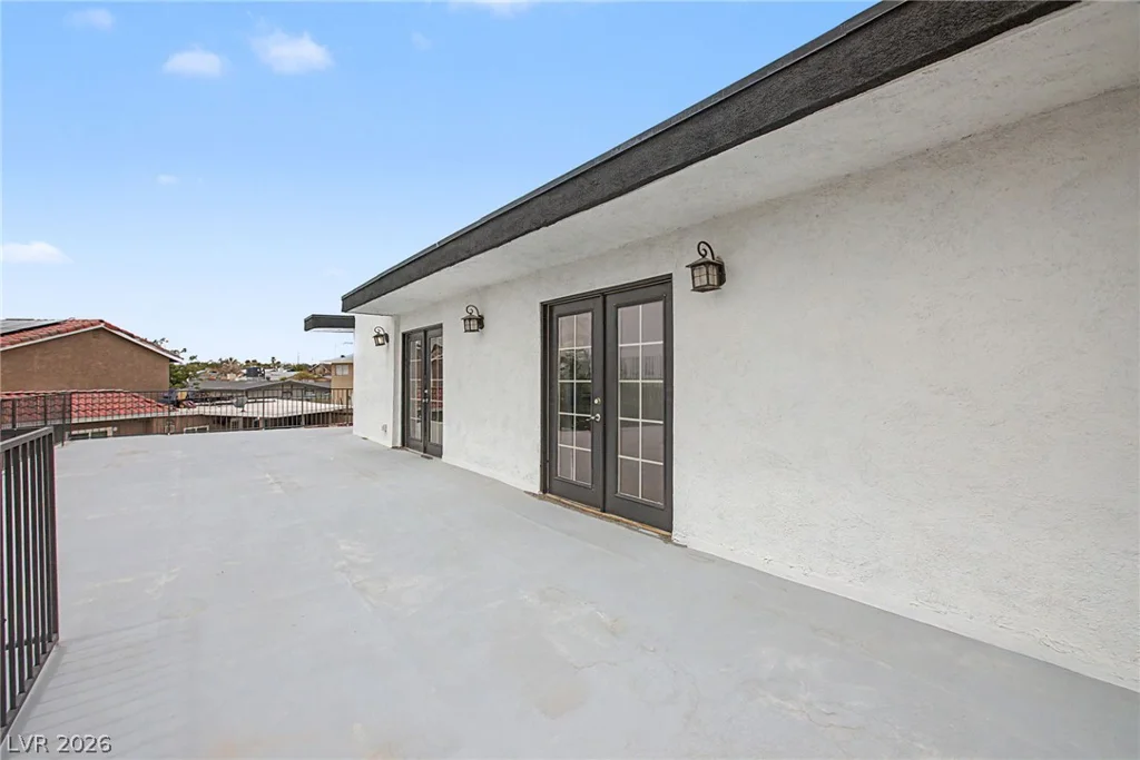 6912 Vivian, Las Vegas, NV 89145