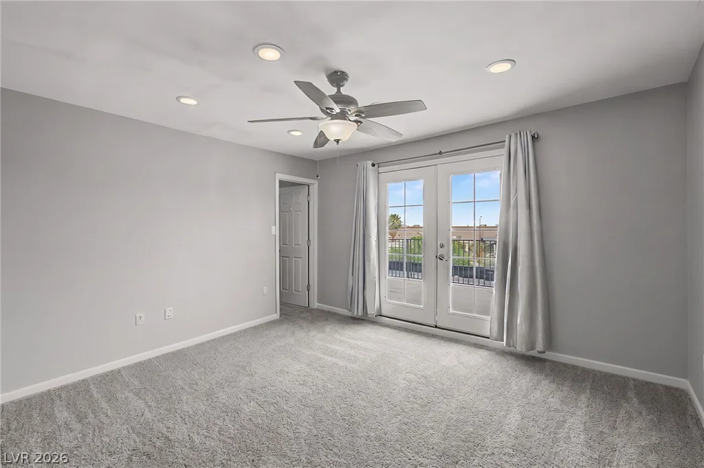 6912 Vivian, Las Vegas, NV 89145