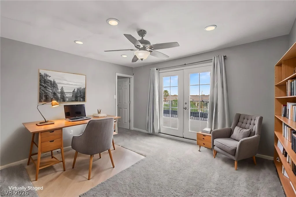 6912 Vivian, Las Vegas, NV 89145