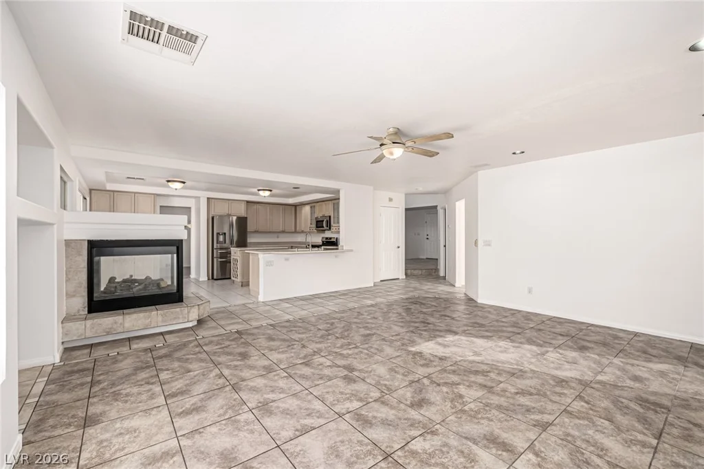 1066 Aspen Valley, Las Vegas, NV 89123