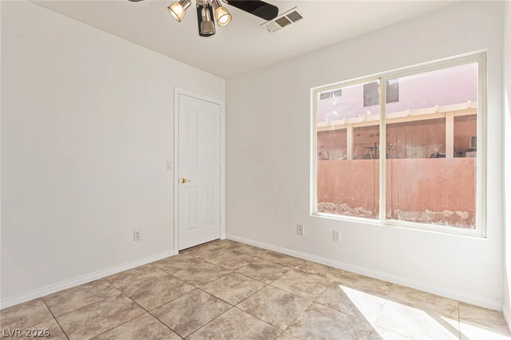 1066 Aspen Valley, Las Vegas, NV 89123