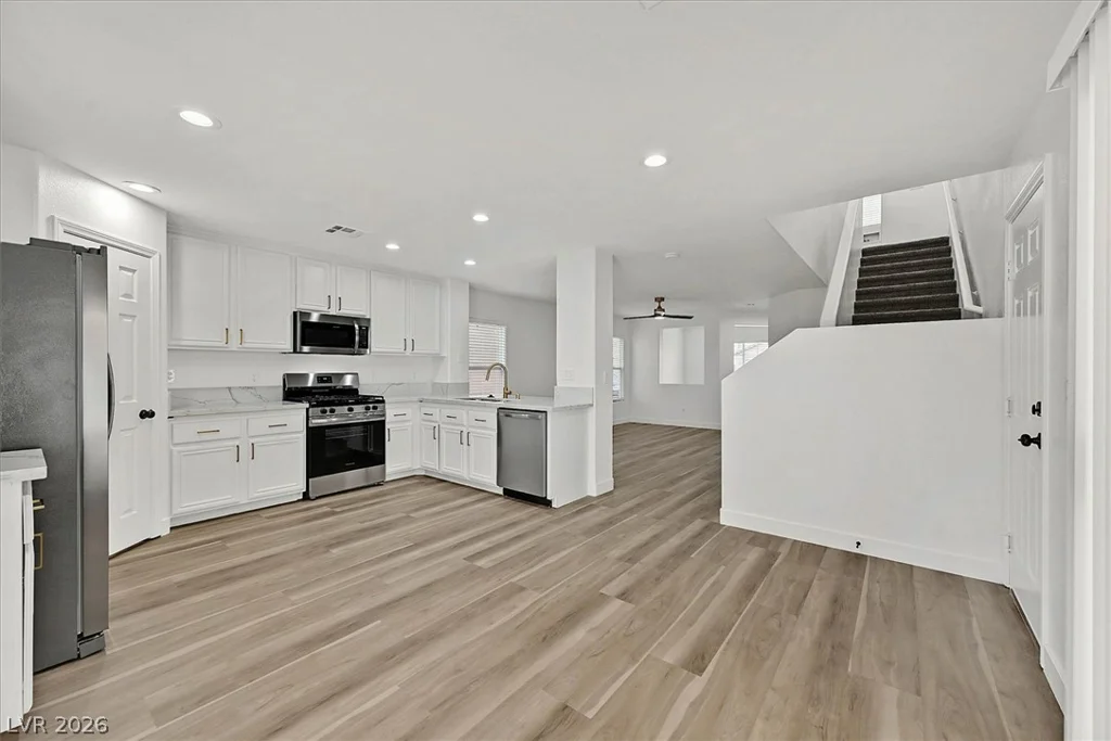 5019 Volcanic Rock, Las Vegas, NV 89122