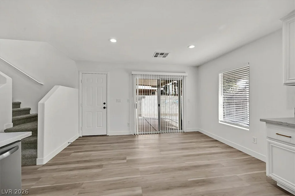 5019 Volcanic Rock, Las Vegas, NV 89122