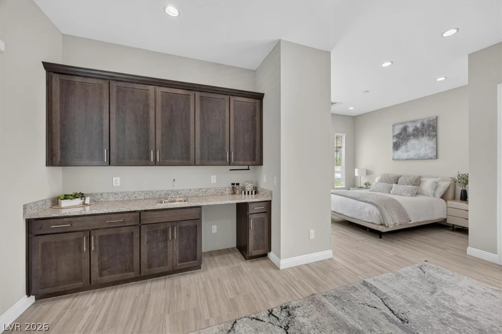 6128 Willow Rock, Las Vegas, NV 89135