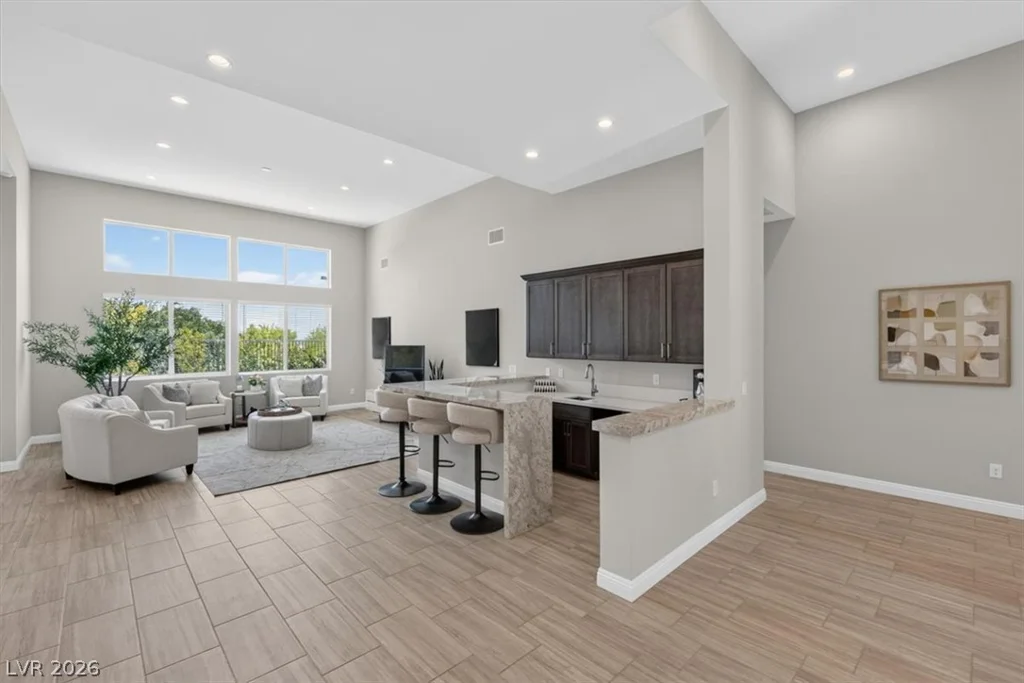 6128 Willow Rock, Las Vegas, NV 89135