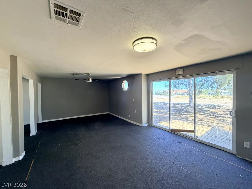 1021 China, Pahrump, NV 89048