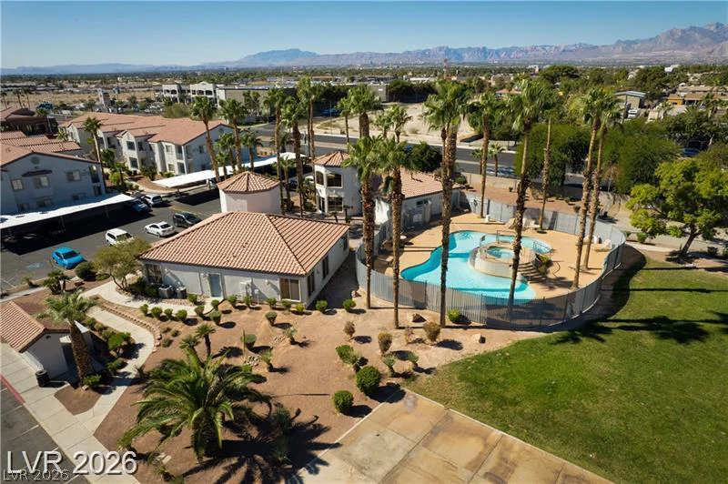 3318 Decatur, Las Vegas, NV 89130