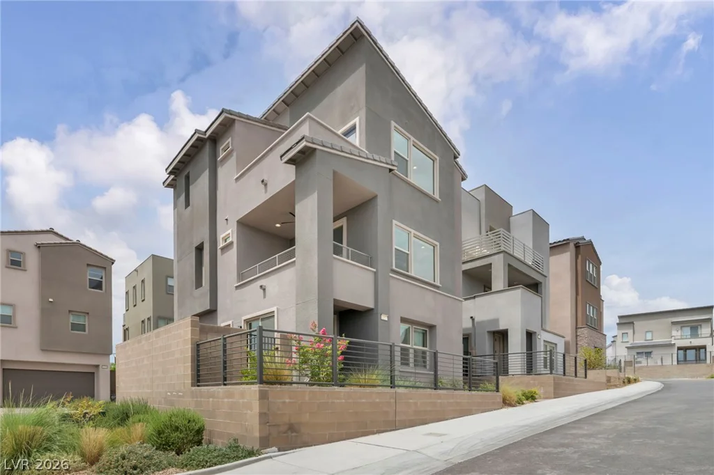 11573 Hawking, Las Vegas, NV 89138