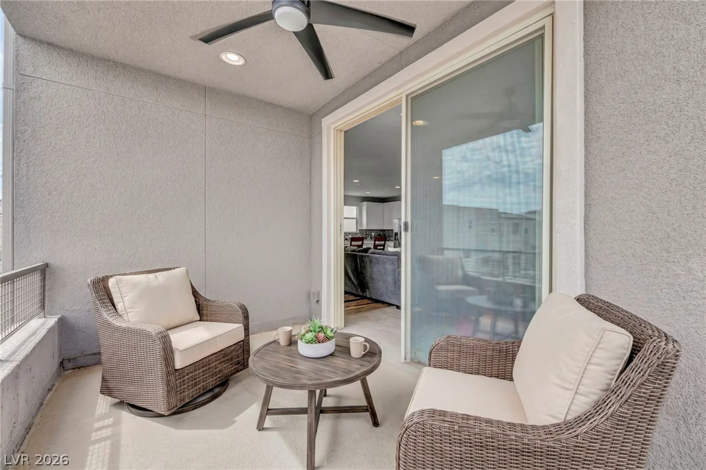 11573 Hawking, Las Vegas, NV 89138