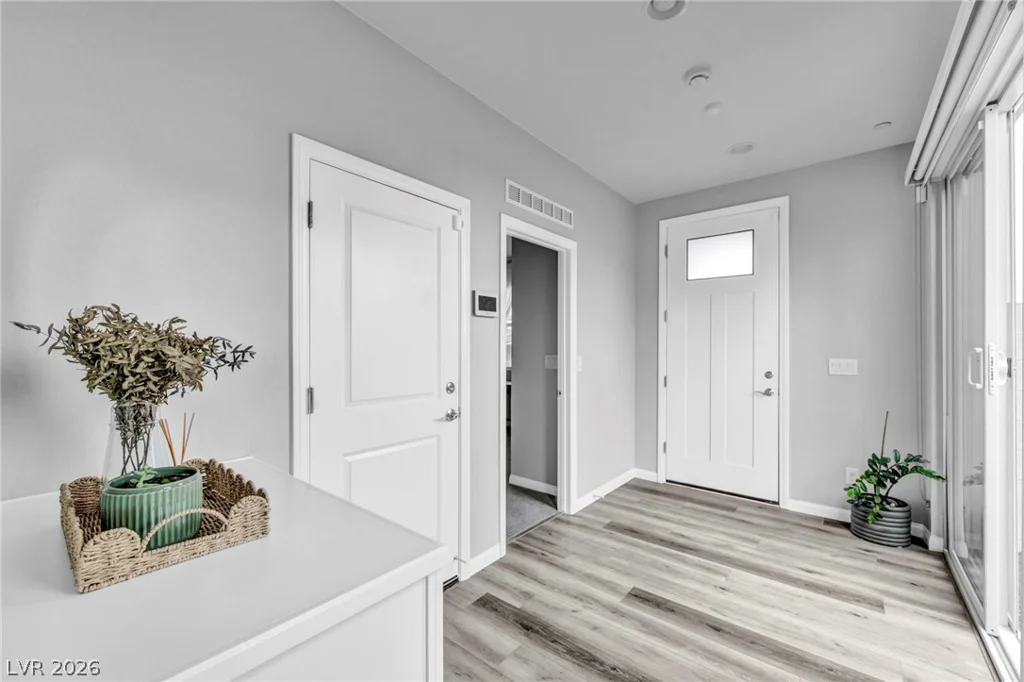11573 Hawking, Las Vegas, NV 89138