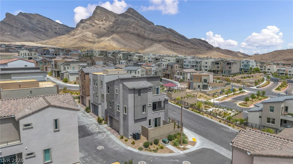 11573 Hawking, Las Vegas, NV 89138