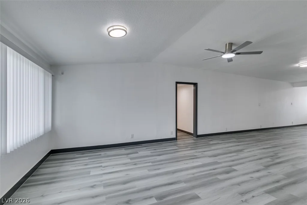 1922 Houston, Las Vegas, NV 89104