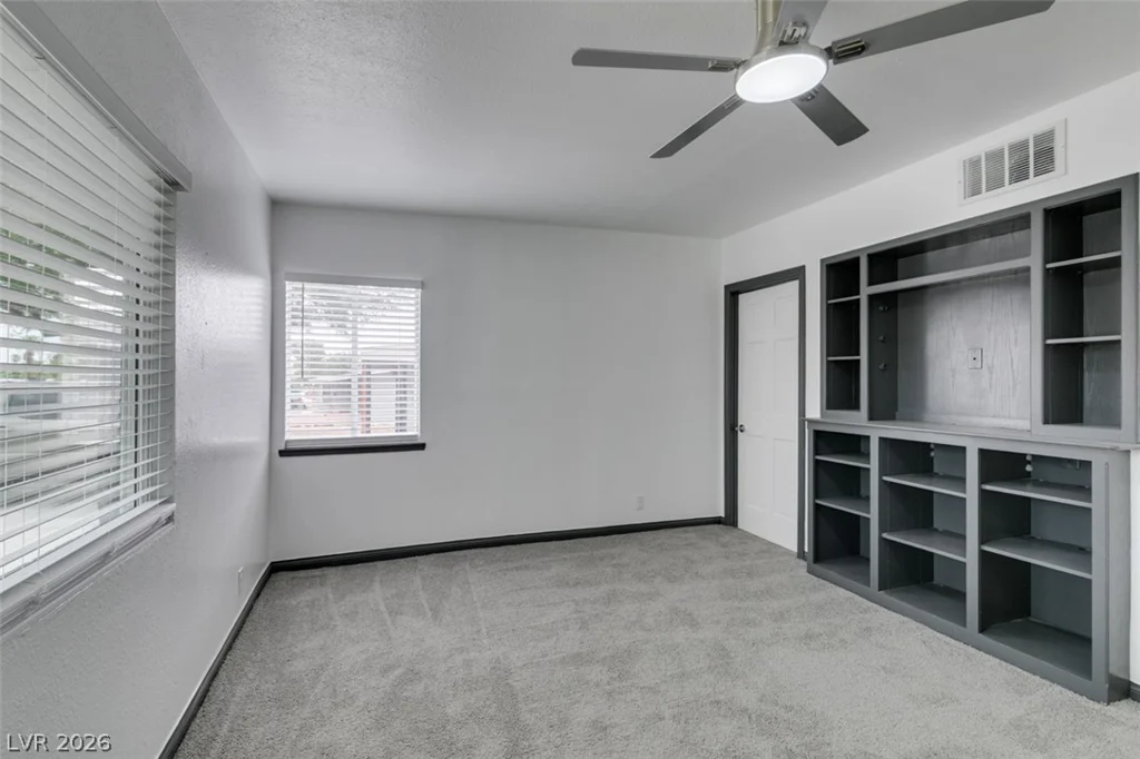 1922 Houston, Las Vegas, NV 89104