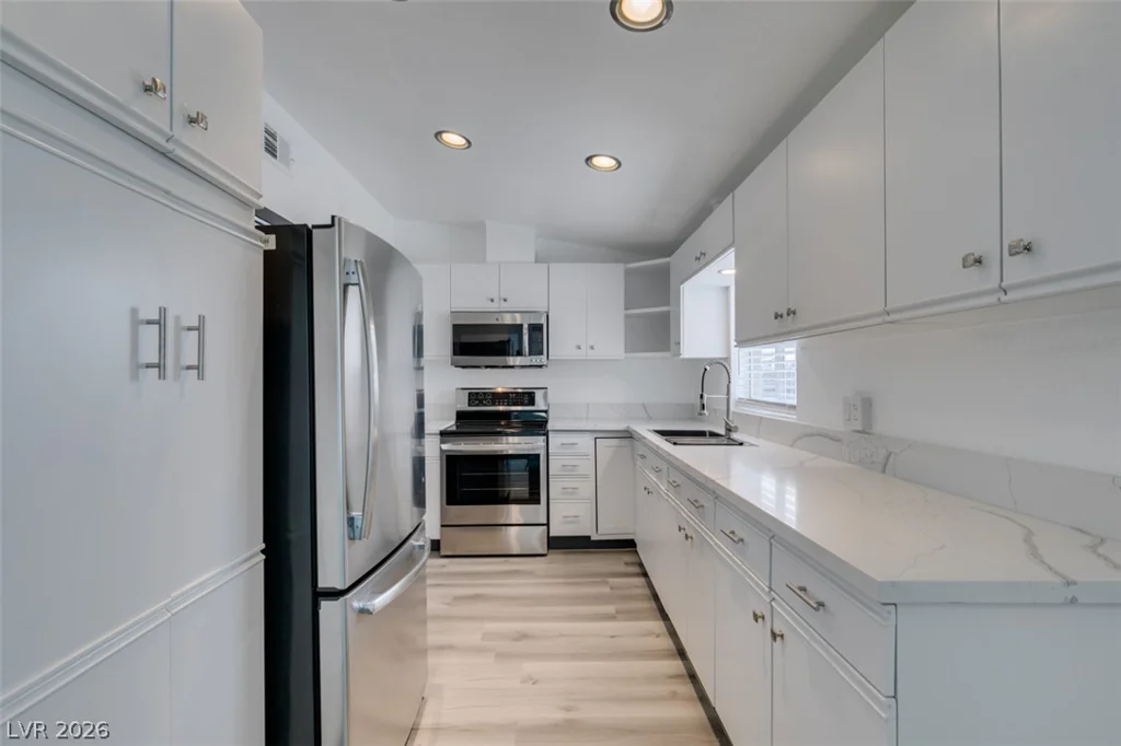 1922 Houston, Las Vegas, NV 89104