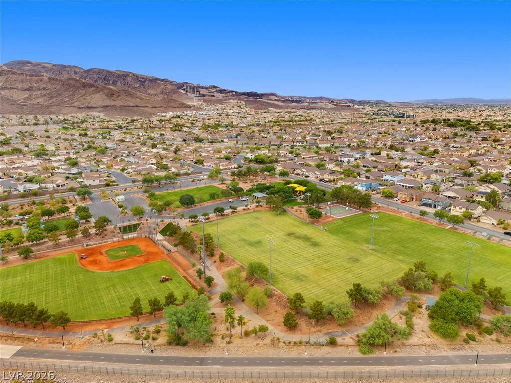 206 Luninborg, Henderson, NV 89074