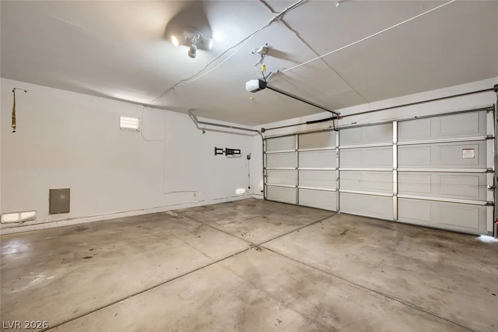 4813 Lupita, North Las Vegas, NV 89031