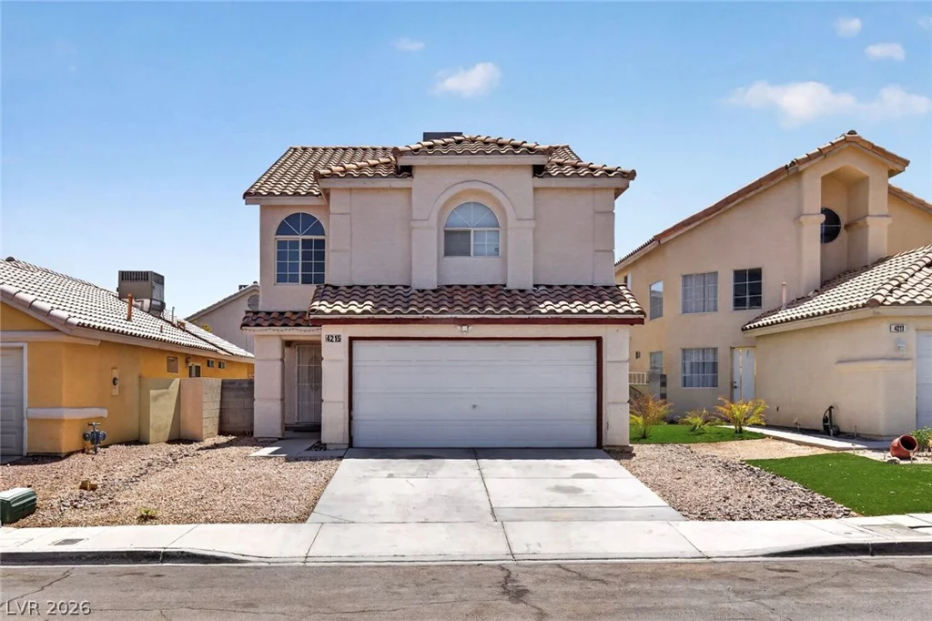 4215 Dobson, Las Vegas, NV 89115